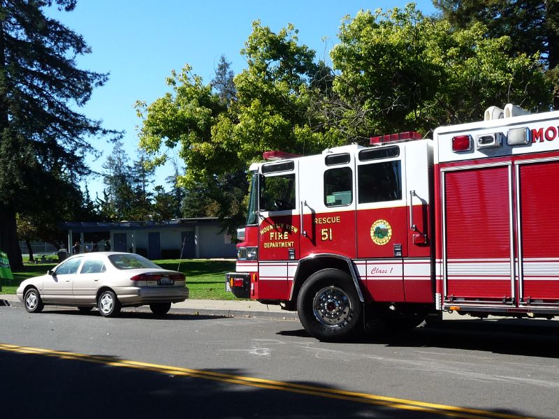 Engine 51 arrives ...