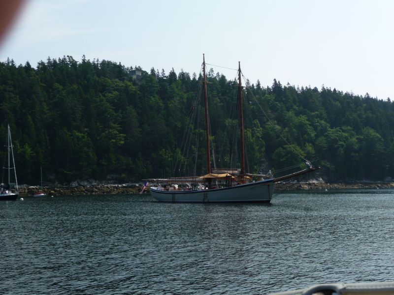 Head boat ...