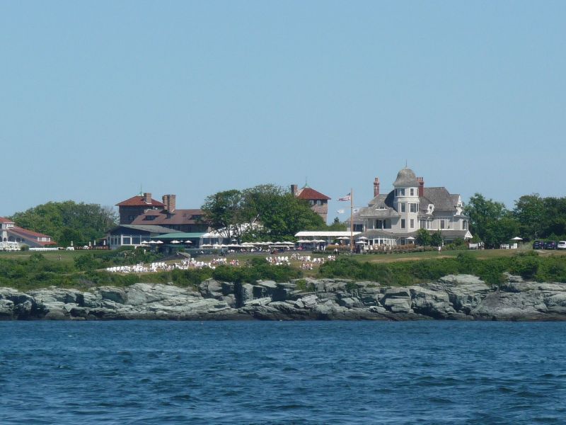 Newport, Castle Hill ...