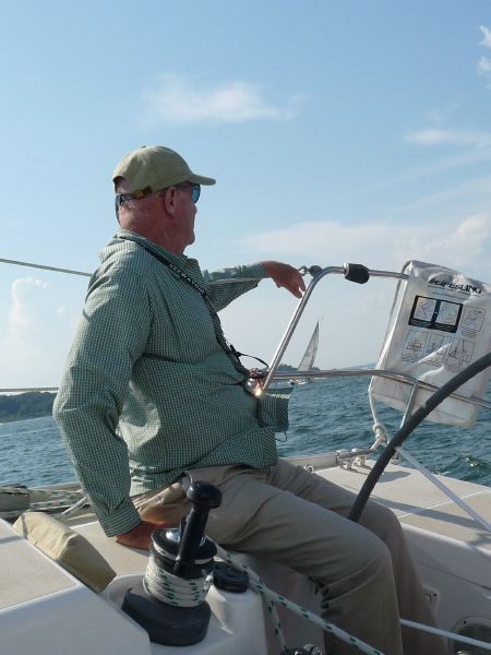 astern, to weather ...